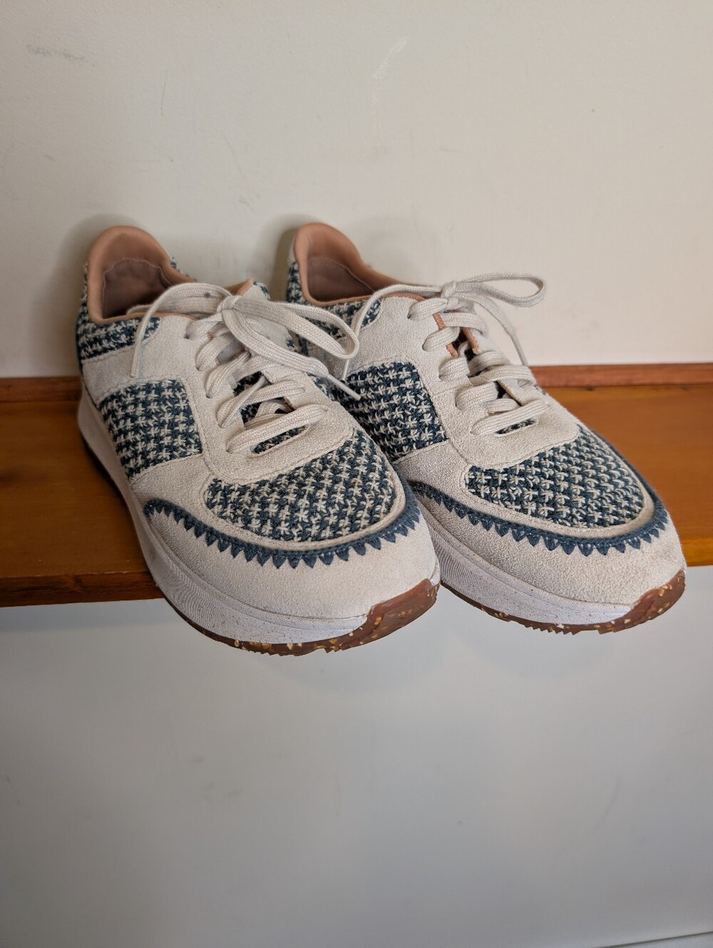 FitFlop Womens 10 Crochet Tweed Suede Sneakers Cream Green Comfort Platform Lace